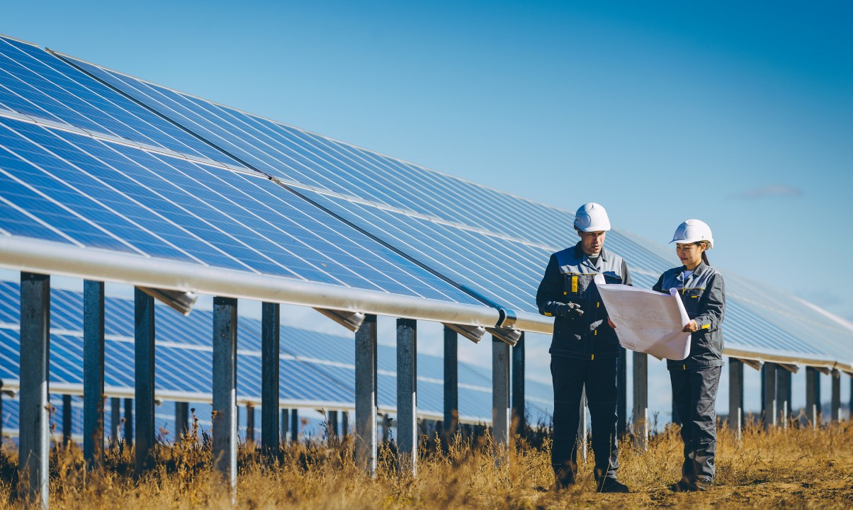 Smart Materials, Road Construction, Sustainable Infrastructure, Plastic Roads, Fly Ash, Steel Slag, Climate Resilience, Green Highways, AI Monitoring, Circular Economy